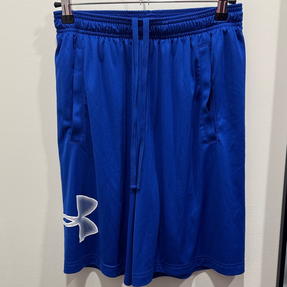 Under Armour Men’s Blue Athletic Basketball Shorts with White Logo